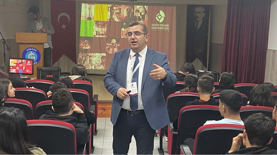 Konferans: 'Ben, Geleceğim ve Mesleğim'